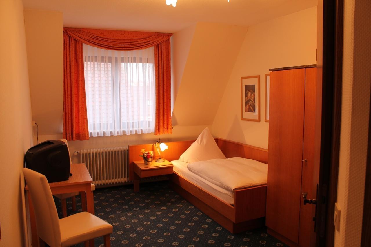 Hotel-Gasthof Zum Hirschen Durrwangen Quarto foto